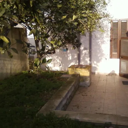 Apartment Casa Vacanze Con Giardino Ad 1 Km Da Castro *